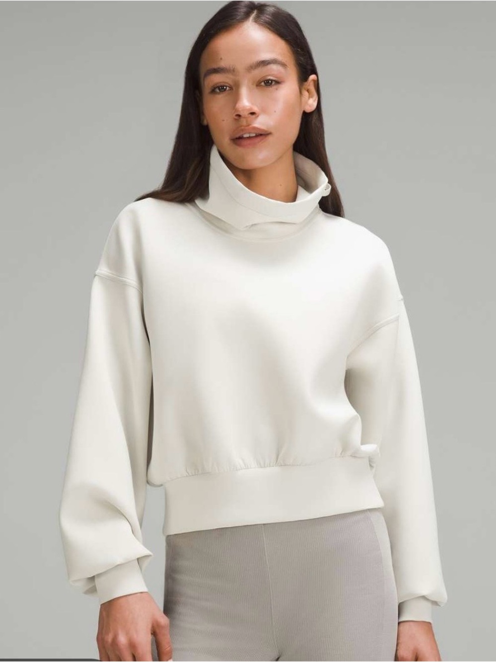 Lululemon Full Flourish pullover size 14